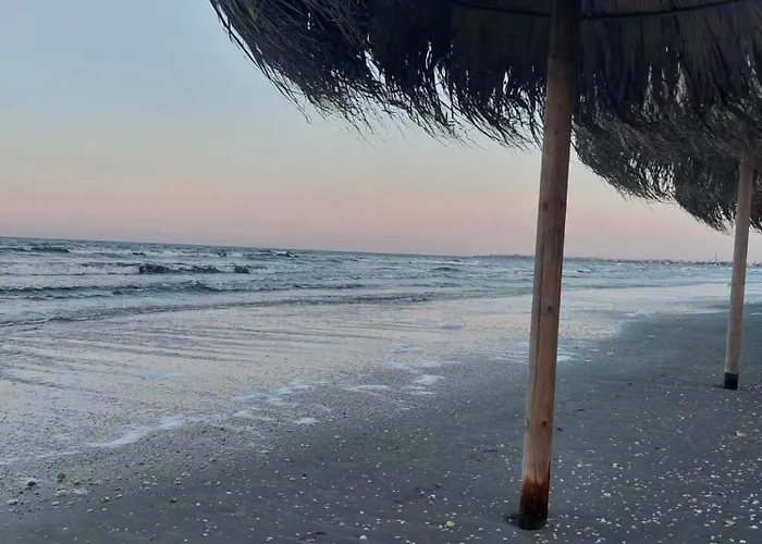 Lägenhet Rasarit De Soare